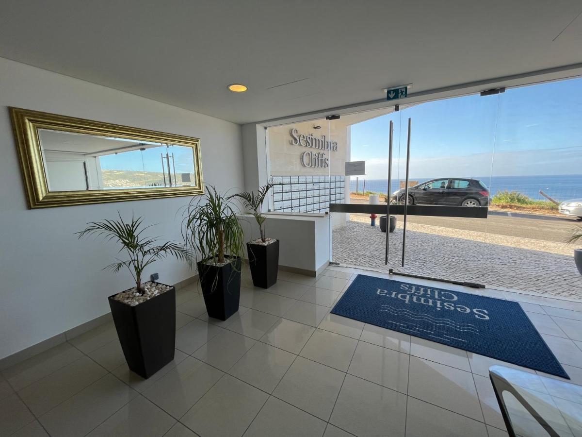 Cliffs Apartment - Astonishing View Over Sesimbra Bay By Trip2Portugal Exteriör bild